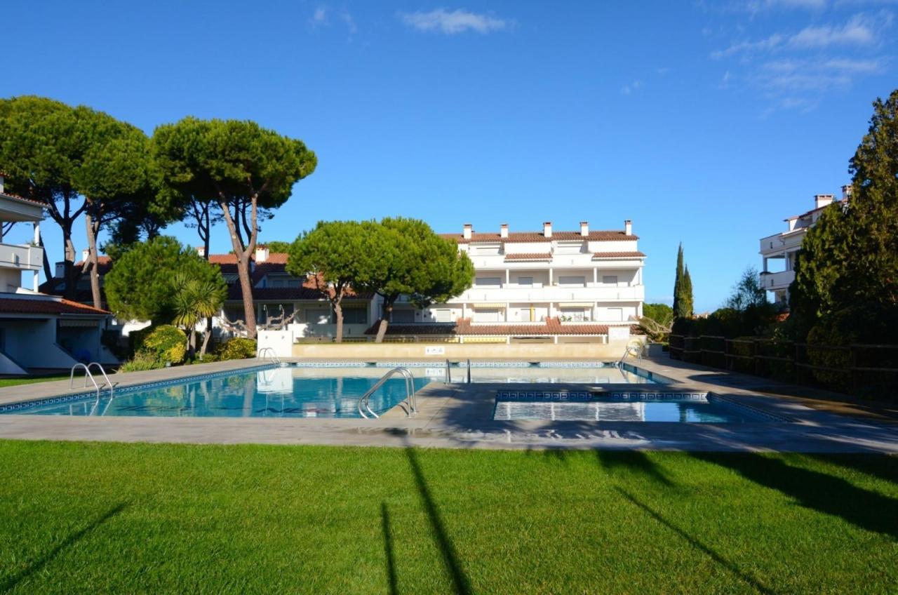 Apartamentos Gran Sol L' Escala Bagian luar foto